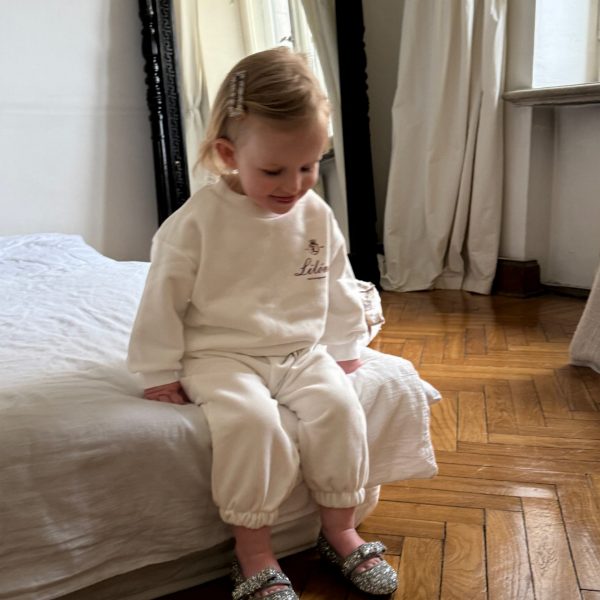 kostyum-kid-loungewear-molochnyj